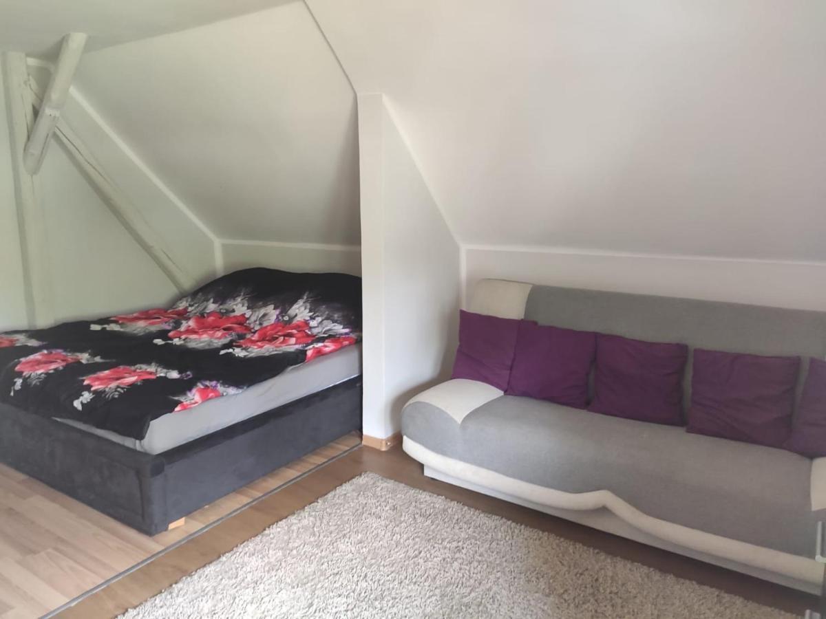 Dom Nad Jeziorem Strazym Zbiczno Bagian luar foto