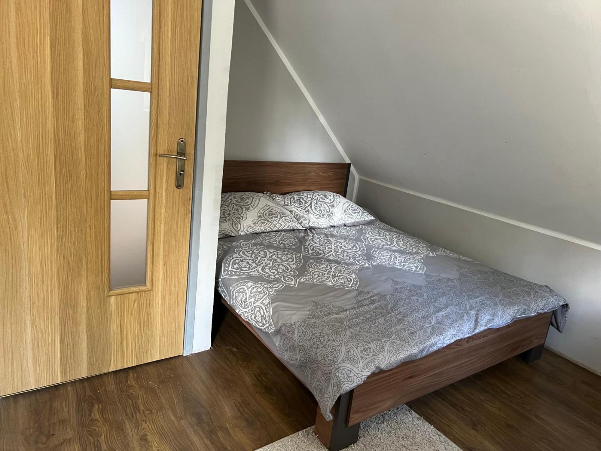 Dom Nad Jeziorem Strazym Zbiczno Bagian luar foto